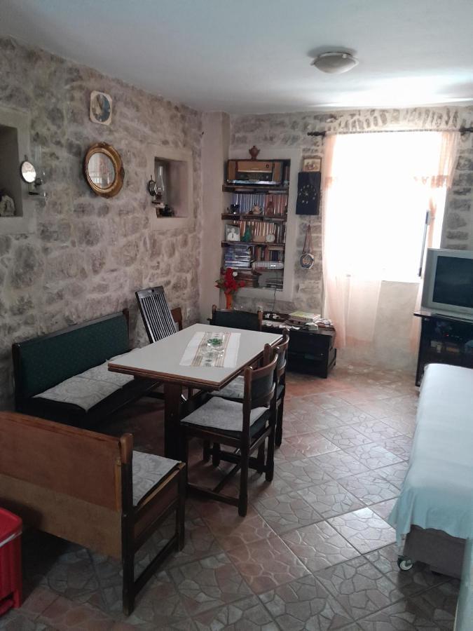 Apartment Radovic Kotor Exterior foto